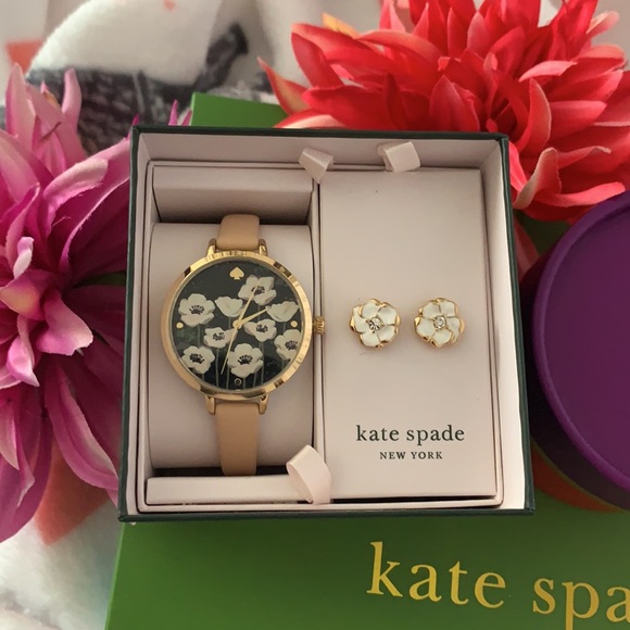 kate spade Accessories - NWT! Kate Spade Watch & Earrings Set